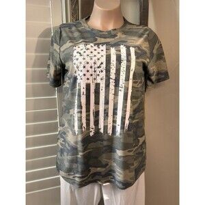 Heimish U.S.A. Camouflage T-shirt With White Flag 2XL